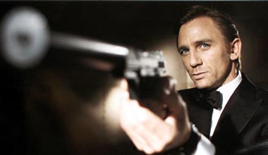 Daniel+craig+casino+royale+tuxedo